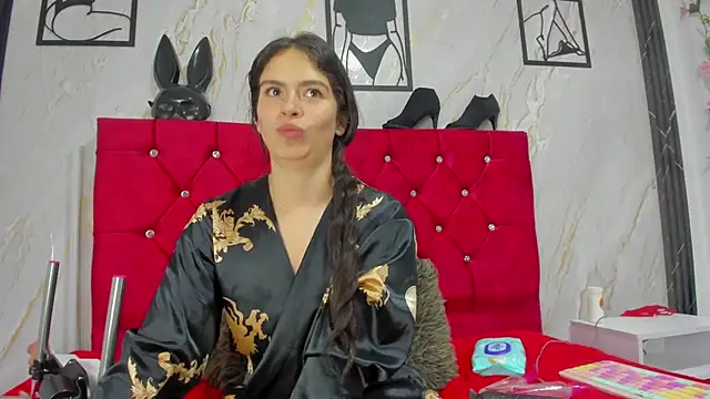 Živý XXX chat emilygrooe