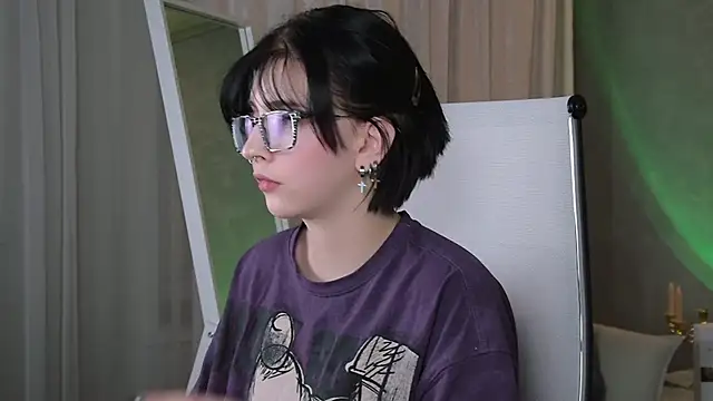 ElenaSomerhalder's Live XXX Chat