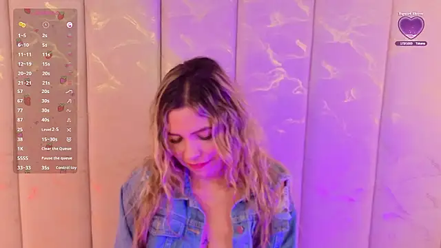 JulieDeep's Live XXX Chat