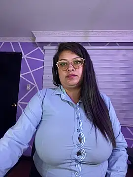 Chat XXX Live MiiaaJoness