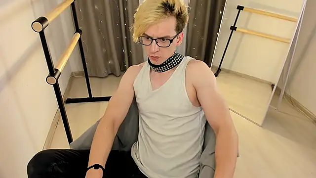 Вебкам-шоу Consta_Push