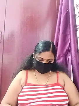 Mandhra28 Live XXX Chat