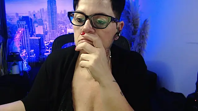 ninarandmann Chat XXX in diretta