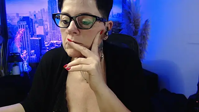 ninarandmann's Live XXX Chat