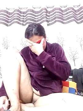 Gullapi 라이브 XXX 채팅