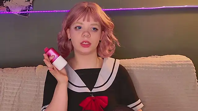 Chat XXX en directo de Waifu_Ketrin