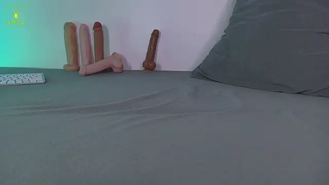 MarkGWalker live XXX chat