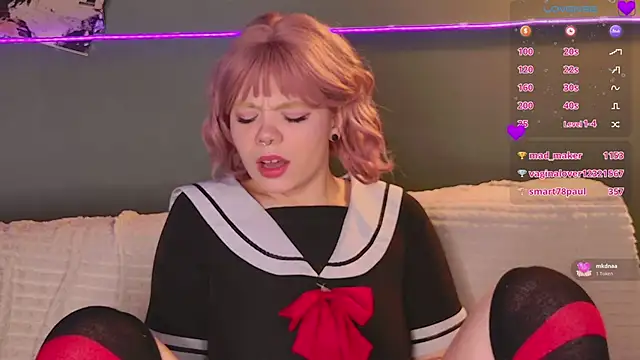 Waifu_Ketrin: απευθείας συνομιλία ΧΧΧ