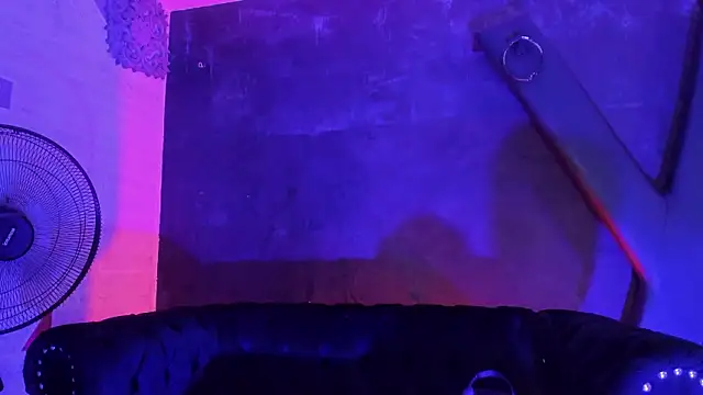 Agathaargent_'s Live XXX Chat