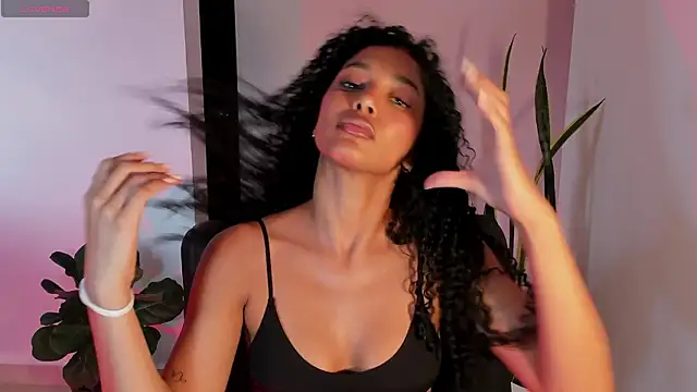 Czat XXX na żywo – -Aiishaa-