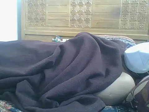 asianhotboy Adlı Modelin Canlı XXX Sohbeti