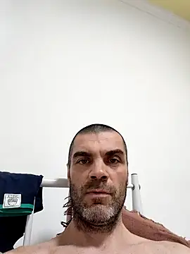 DOMINATOR_SIR-MASTER's Webcam Show