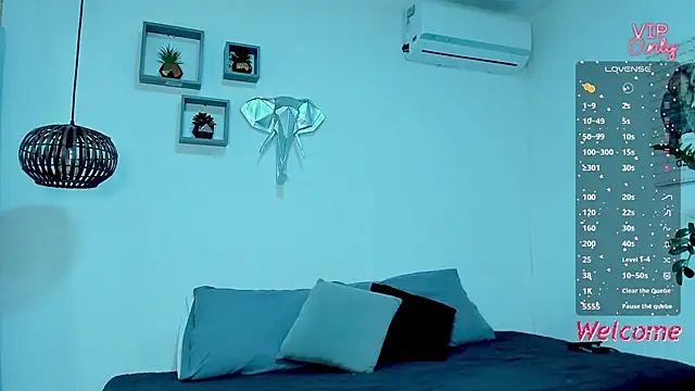 AmberAdams_'s Live XXX Chat