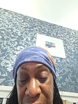 Ebony-SultryX Live XXX-chat