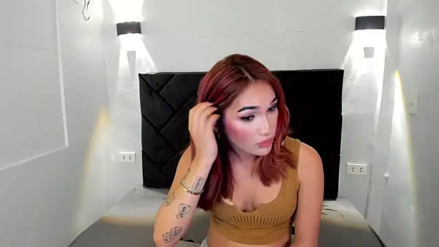 Show modela ms_megan na web-kameri