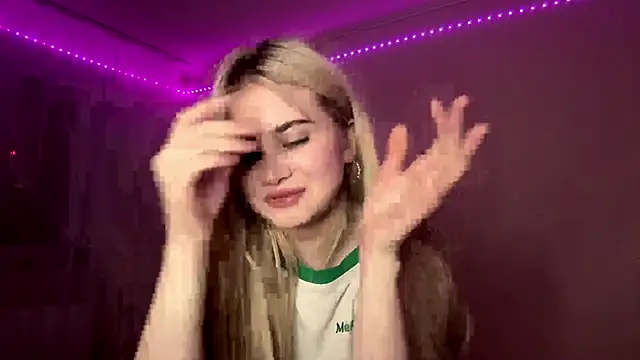 KariJarecke's Live XXX Chat