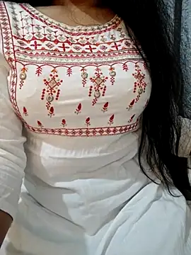 XXX chat uživo modela Rina777o