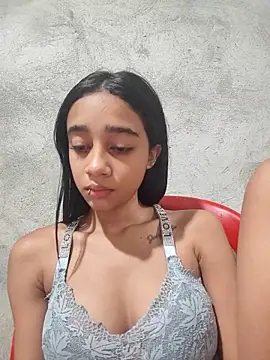 Zoe_Sweett18's Live XXX Chat