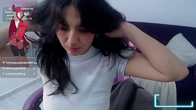 Asaray_T's Live XXX Chat