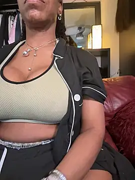 Kennady_Buxum_Goddess' Live XXX Chat