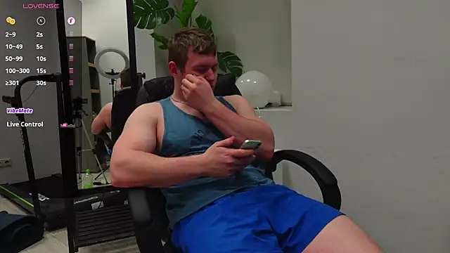 Онлайн чат XXX Richard_Dullas