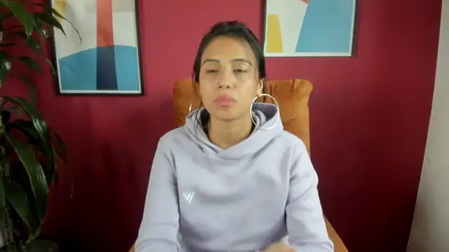 Sub_Scarlett's Live XXX Chat