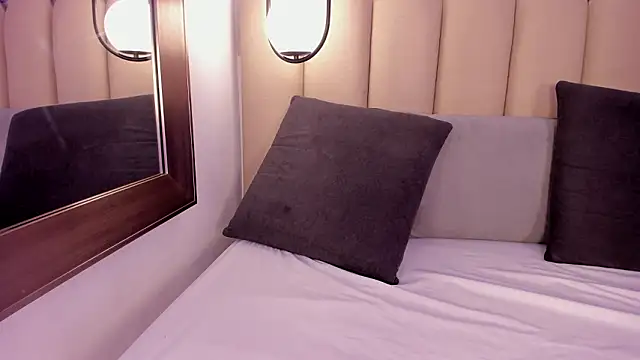 Vittoria__rossi's Live XXX Chat