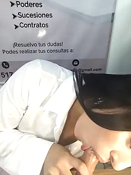 Chat XXX en directo de ALEJA__22