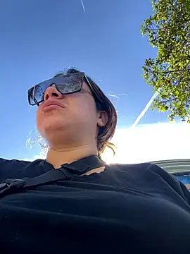 ymfg69's Live XXX Chat