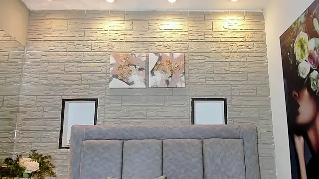 دردشة LanaRouse الجنسية المباشرة