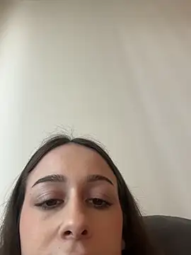 ChiaraSommerのウェブカメラショー