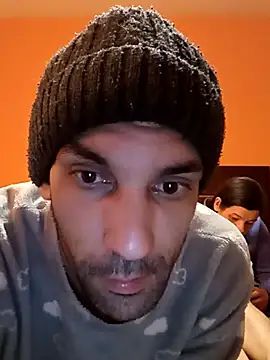 AMOyPUTA live XXX chat