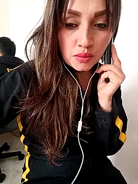 دردشة Alejandra_N الجنسية المباشرة