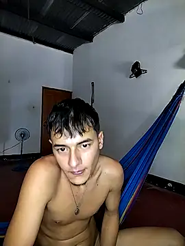 Онлайн чат XXX attractive-sexx