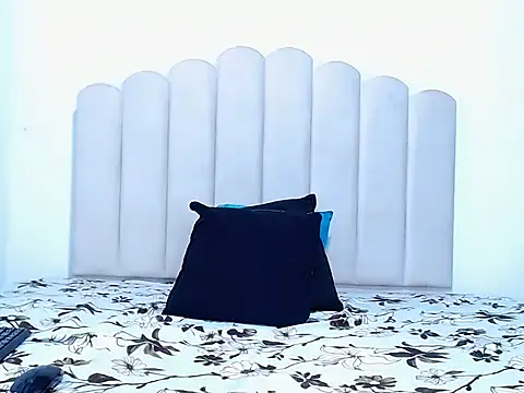 دردشة AdaraTastty الجنسية المباشرة