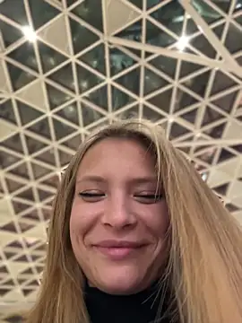 دردشة AnastasiaAniess الجنسية المباشرة