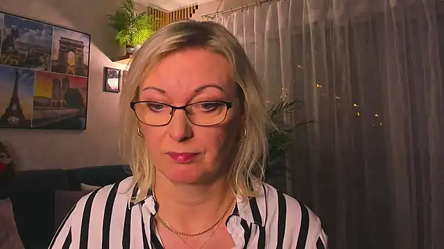 vanessa_chat – Kamerová šou