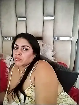 chelaqueen_'s Live XXX Chat