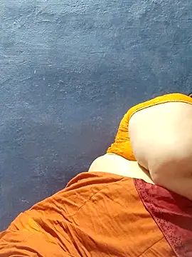 tamilthanushri élő XXX-chatje