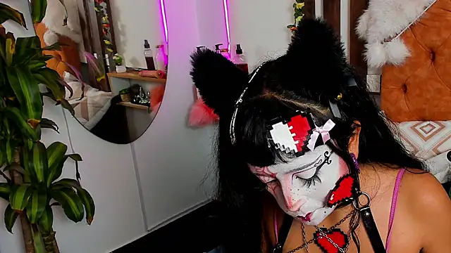 MeowMota_: онлайн-секс-чат