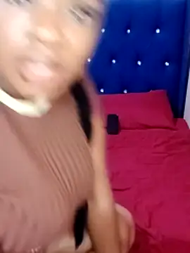 دردشة Luciouslips00 الجنسية المباشرة