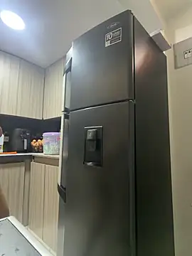 XXX chat uživo modela Isa_klein