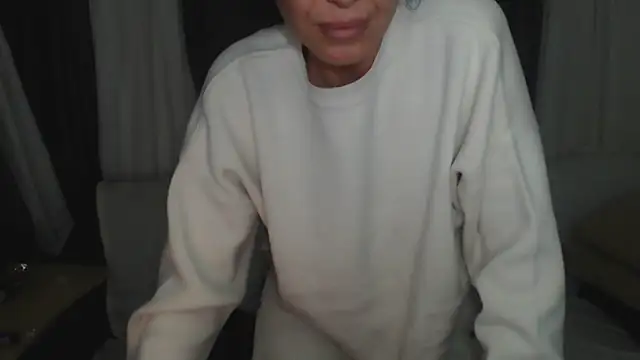 CloveLove Chat XXX live