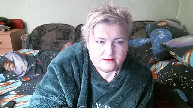 Lana555's Live XXX Chat