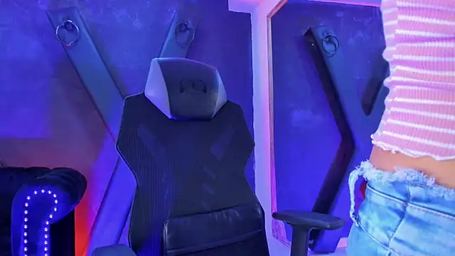 Онлайн чат XXX Agathaargent_