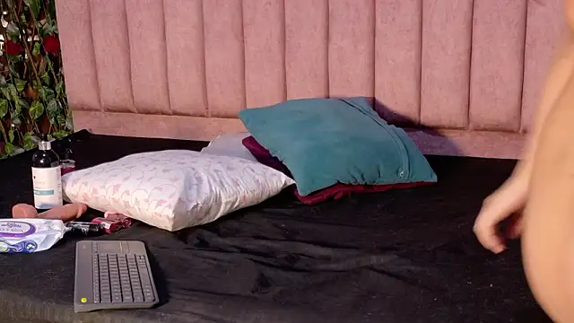 MiaJanss Webcam show