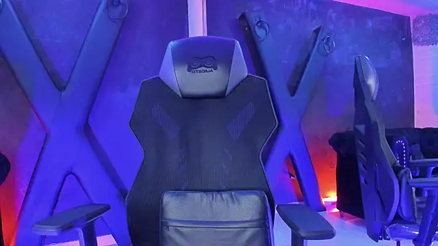 Онлайн чат XXX Agathaargent_