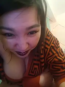 HellaWerlous Live XXX-chat