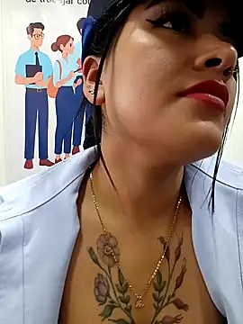 MAYE__13 Chat XXX live