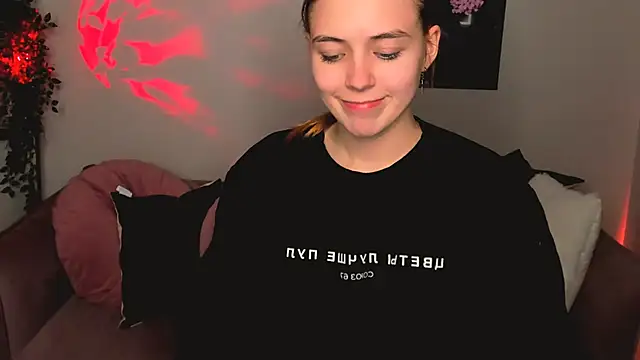 Bella_xBaby Chat XXX live